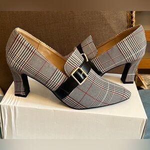 Plaid heels brand new